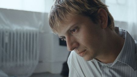 ARRI-Rental-16mm-analog-Ferdinand-Feldmann-Tobias-Blickle-ARRIFLEX-416-Ultra-16-lens-The-Mysterious-Opacity-of-Other-Beings-5